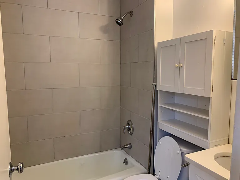 10 Wiget St #7 — Photo 20
