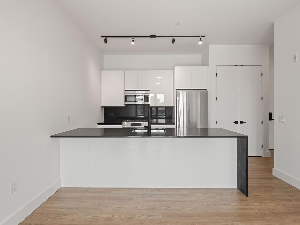 Stainless steel appliances