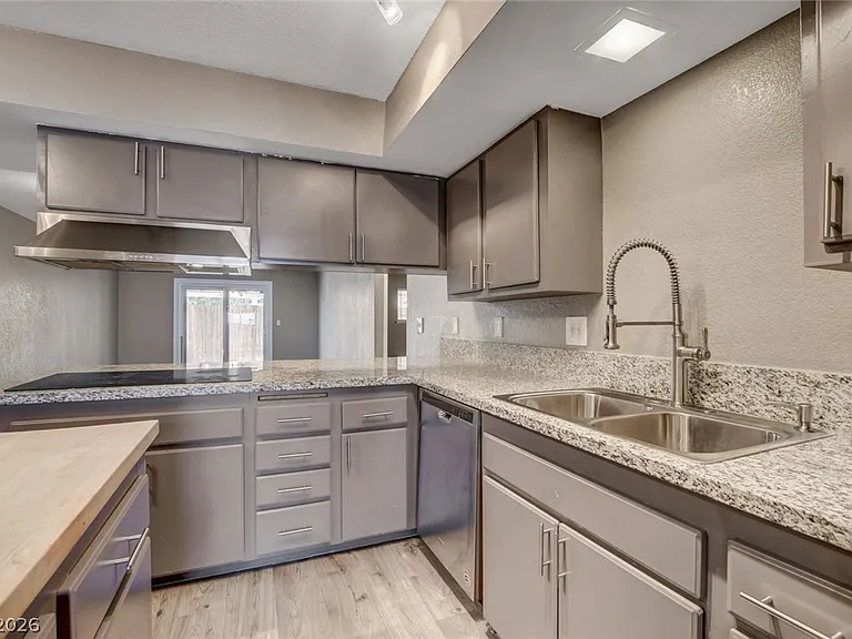 4367 S Mojave Rd — Photo 25
