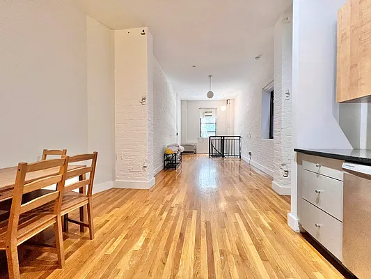 Rented by ERNY LLC | media 1