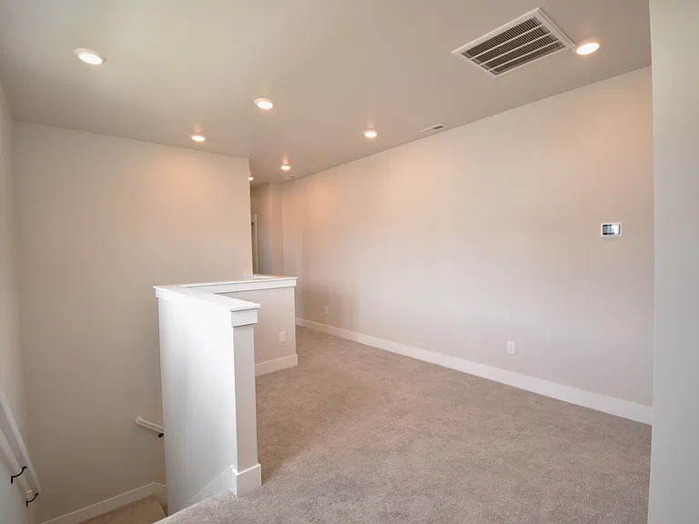 205 S Ripplerock Ln — Photo 21