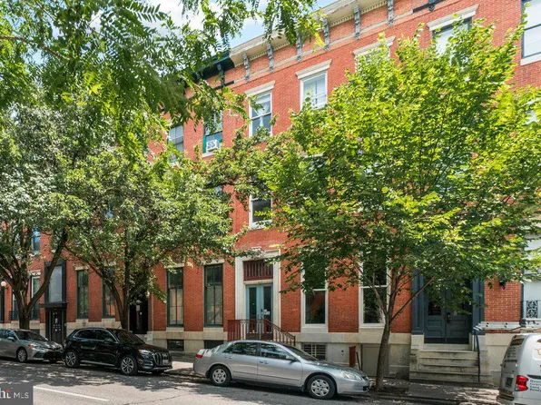 919 Saint Paul St, Baltimore, MD 21202