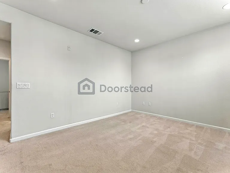 801 Jetty Dr — Photo 14