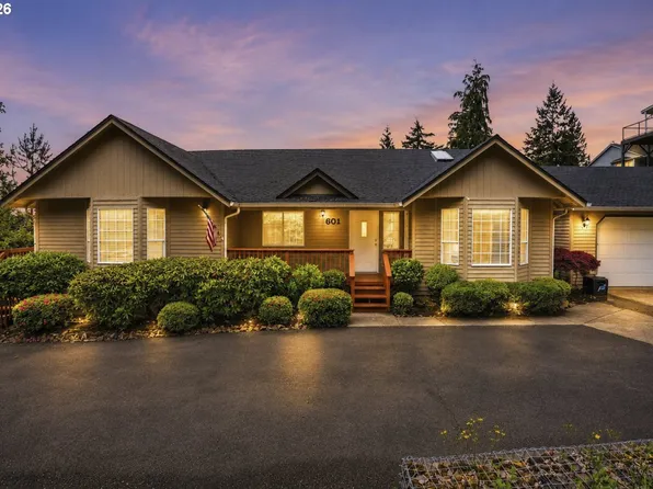 601 N 5th St, Kalama, WA 98625