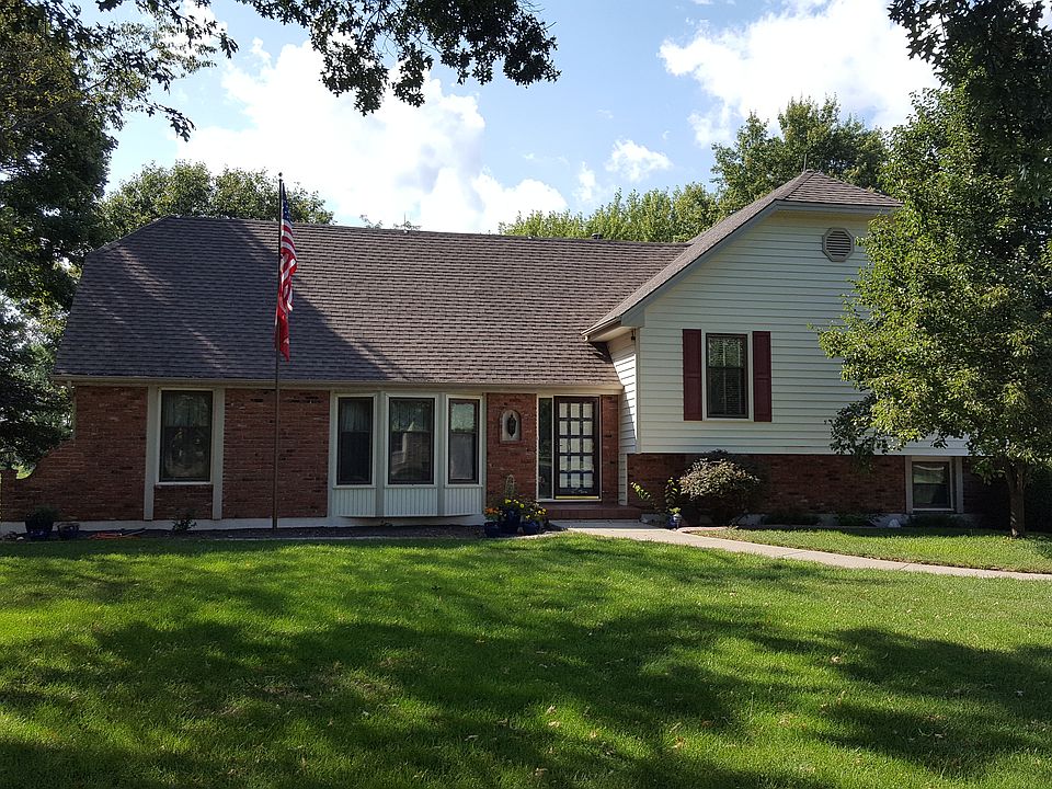 1st image of 9824 Betsy Ross Ln