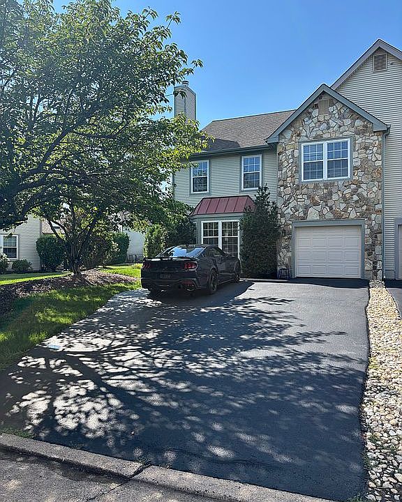 1st image of 41 Magnolia Dr