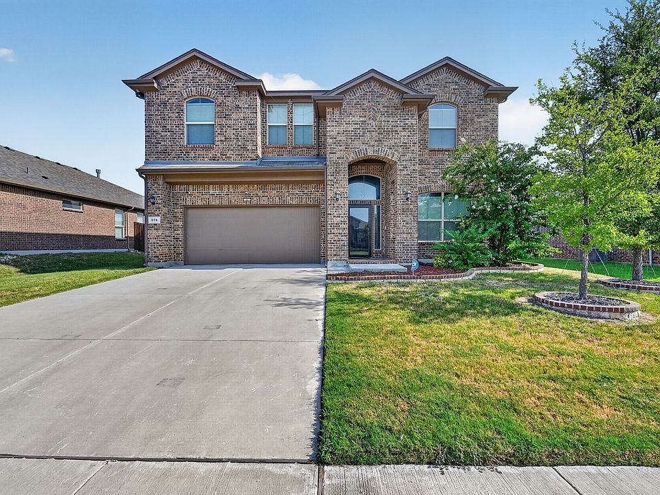 1st image of 576 Pendennis Dr