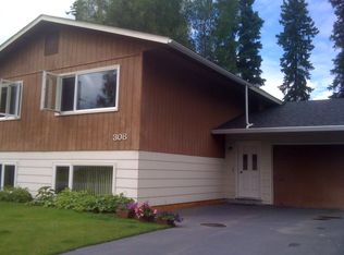 308 Shannon Dr, Fairbanks, AK 99701