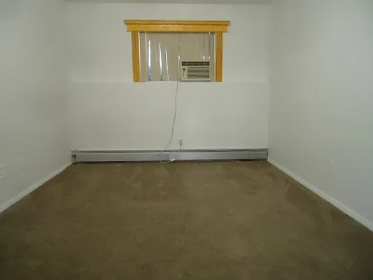 Rented by Hakeem Shahid, LREB | media 5