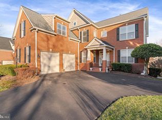 8705 Flowering Dogwood Ln, Lorton, VA