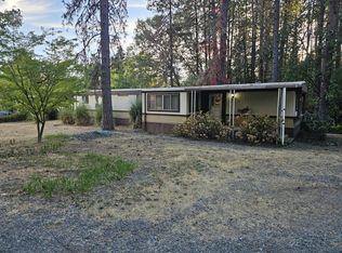 156 Autumn Ln, Grants Pass, OR 97527