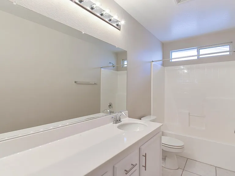 9535 Scottville Ct — Photo 22