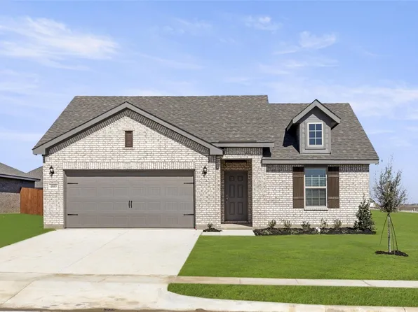 4803 Avion Dr, Sanger, TX 76266