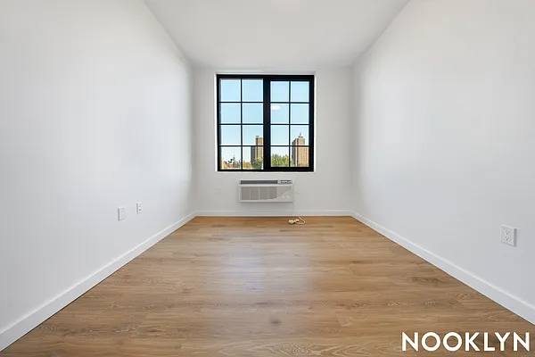 Rented by Nooklyn NYC LLC | media 98