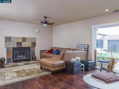 133 Locust Ct, Hercules, CA, 94547