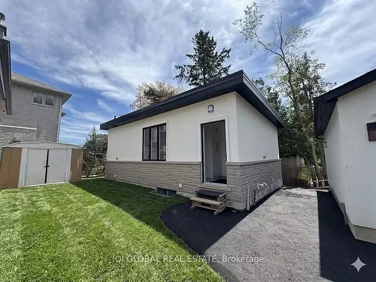 57 Threadneedle Cres — Photo 6