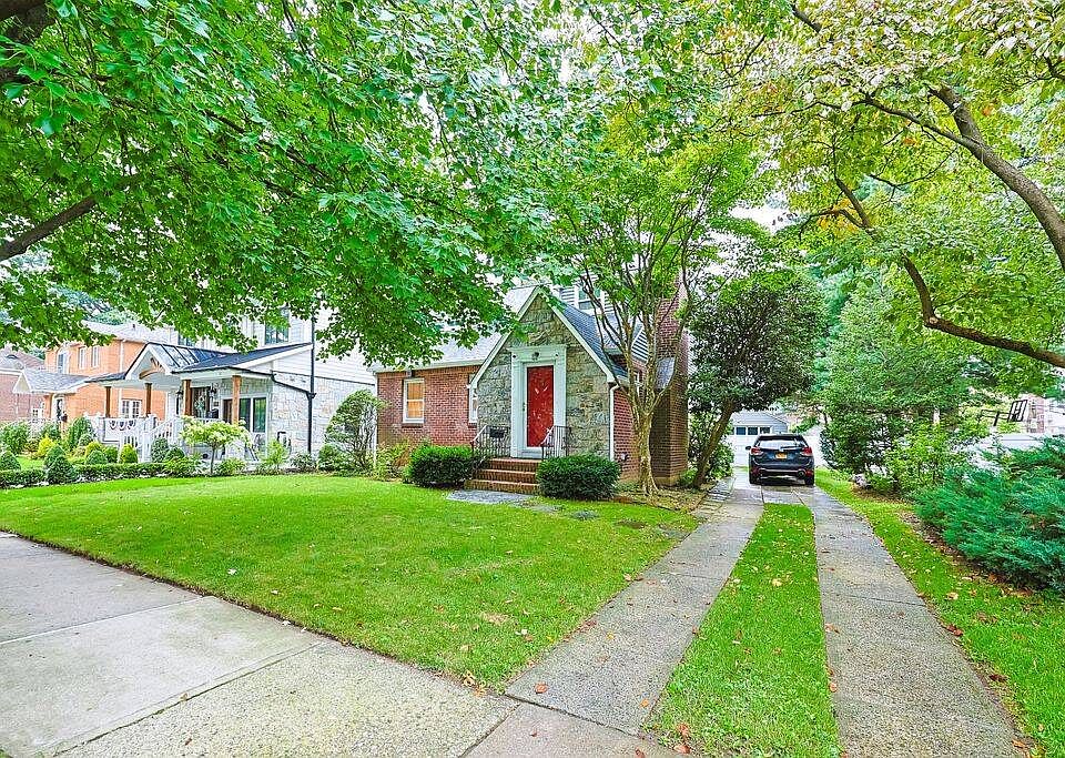 1st image of 3230 213th St