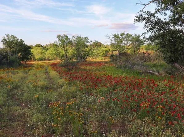 16200 W Ranch Road 152, Llano, TX 78643