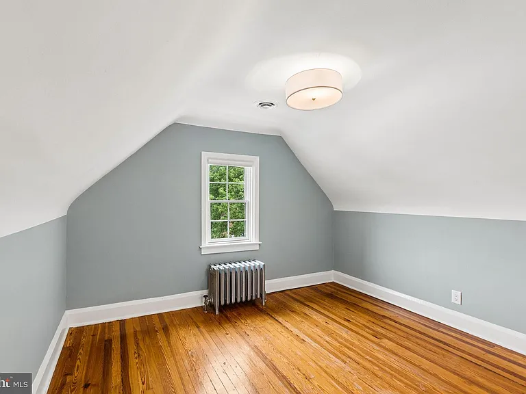 418 Murdock Rd — Photo 27