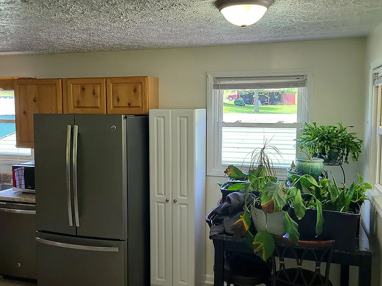 1201 Tory Springs Rd — Photo 13