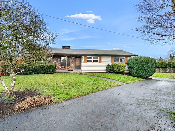 3rd image of 6944 SE Catalina Ln