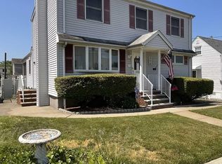 356 Wilson Ave, Lyndhurst, NJ 07071