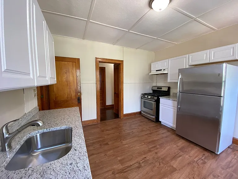 22-24 Kimball Drive - Blue Pod — Photo 8