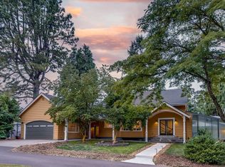 19407 S South End Rd, Oregon City, OR 97045