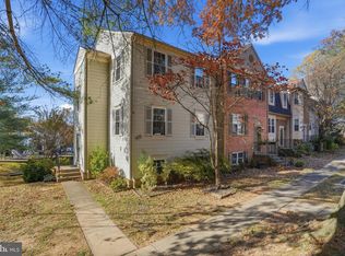 6172 Forest Creek Ct, Springfield, VA 22152