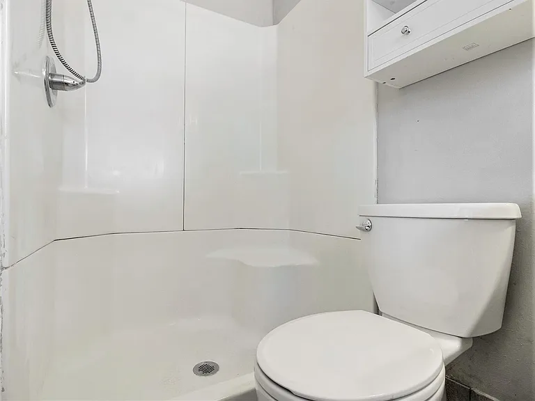 1623 Moncrief Cir — Photo 20