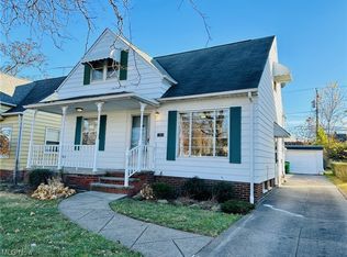 13414 Rockside Rd, Garfield Heights, OH 44125