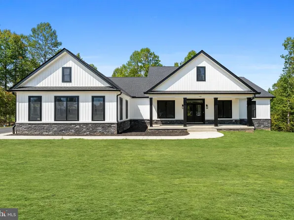 15987 Brackenburn Ct, Hughesville, MD 20637