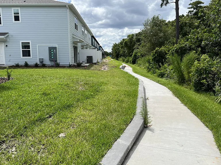 4517 Sparkling Shell Ave — Photo 19