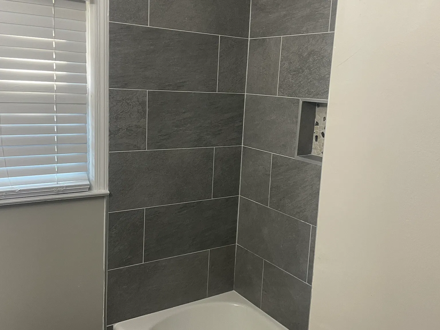 3 bed, 1100 sqft, $1,600 — Photo 4