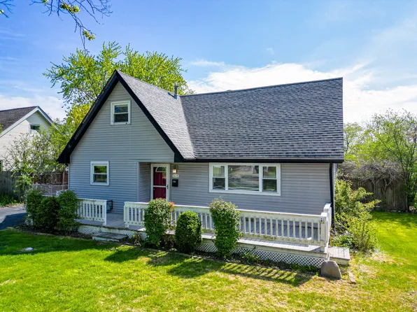 1629 Larry Ln, Glendale Hts, IL 60139