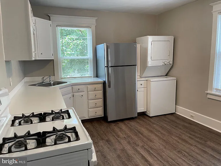 513 Jessamine Ave #2 — Photo 7