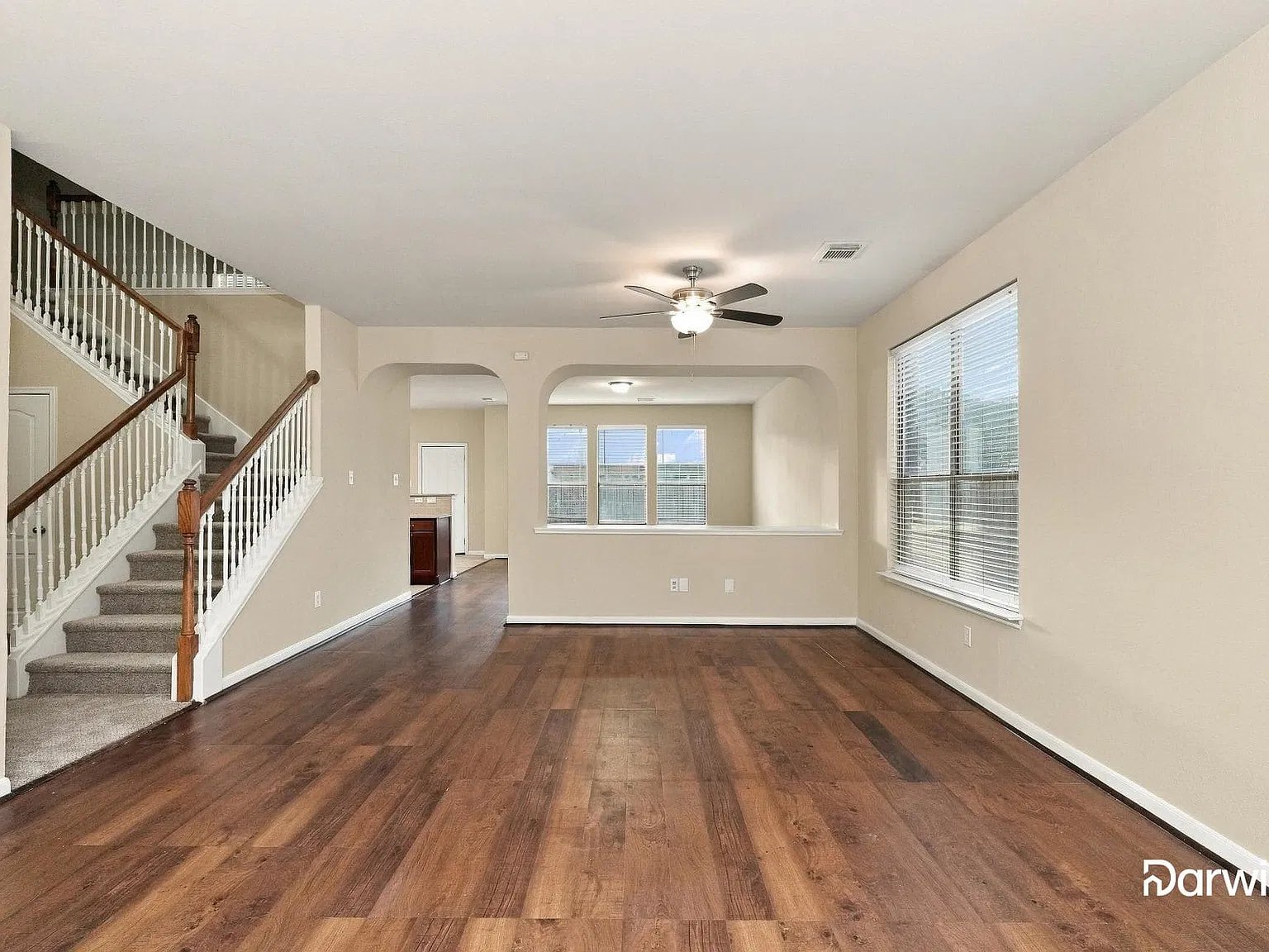 5 bed, 2.5 bath, 3500 sqft, $2,445 — Photo 4