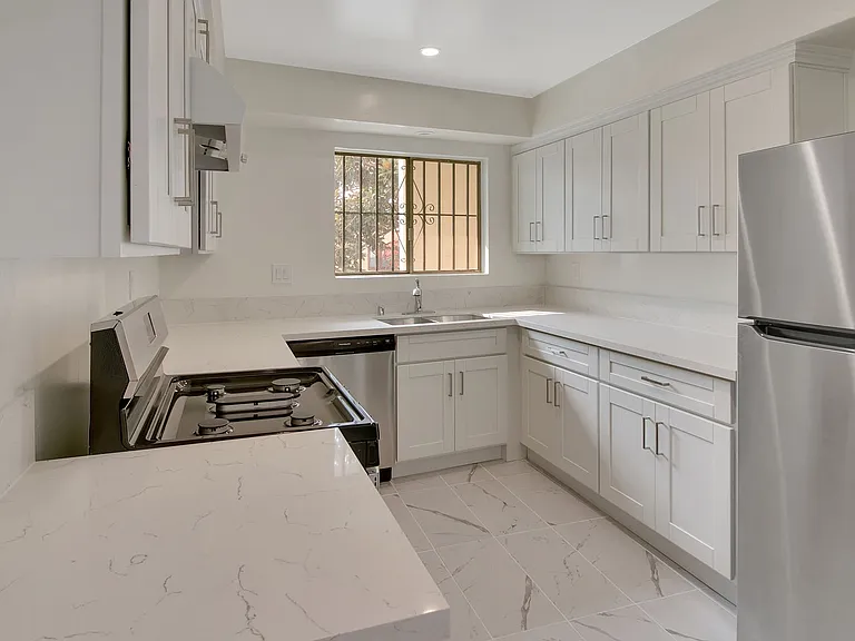 8588 Horner St — Photo 1