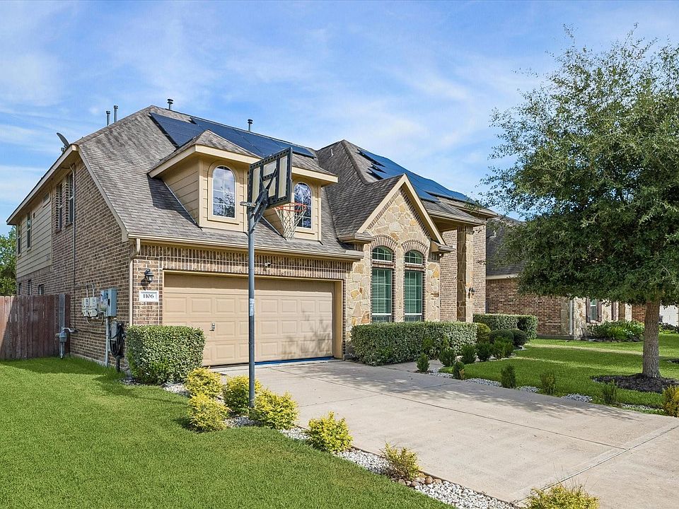 1st image of 1106 Boxwood Pl
