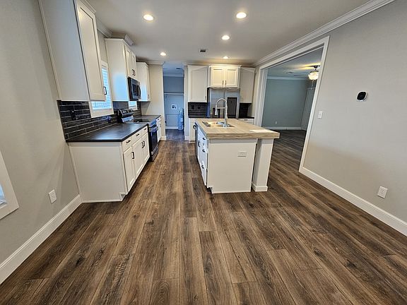 4th image of 105 Saddle Ranch Dr #463