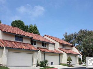 1409 Applecross Ln, Huntington Beach, CA 92648