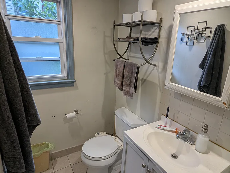 3406 Spring Garden St #2F — Photo 11