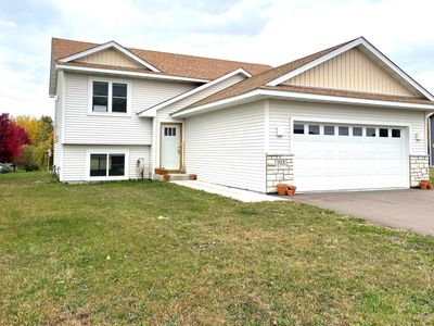703 Lacie D Ln, Roberts, WI, 54023