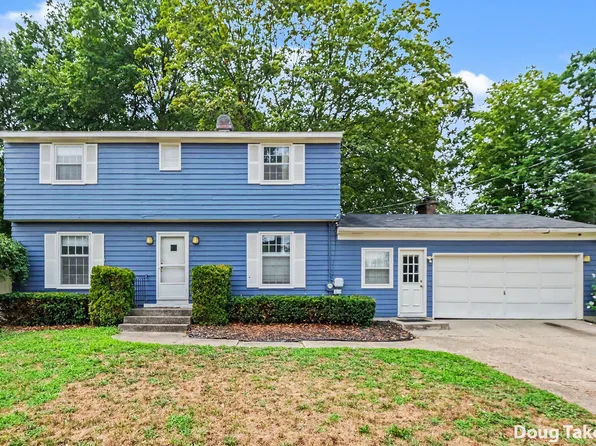 4445 Marshall Ave SE, Kentwood, MI 49508