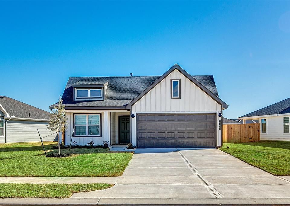 1st image of 31711 Whittis Hill Way