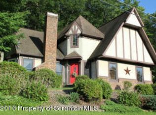 61 Hickory St, Shavertown, PA 18708