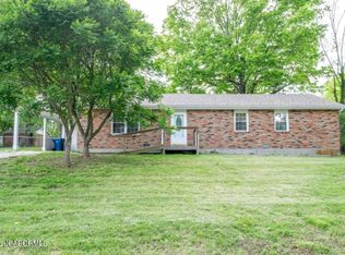506 William St, Holts Summit, MO 65043