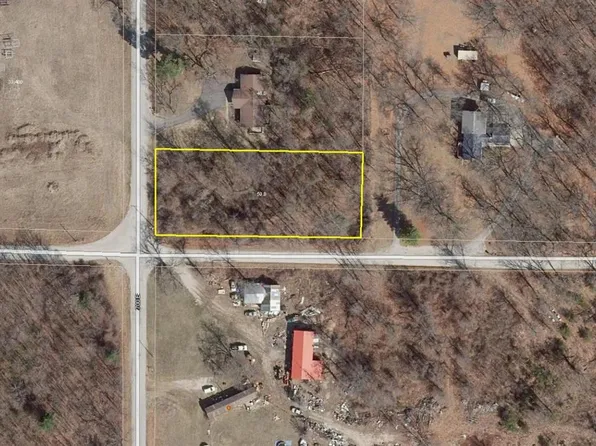 700 S East St, Knox, IN 46534