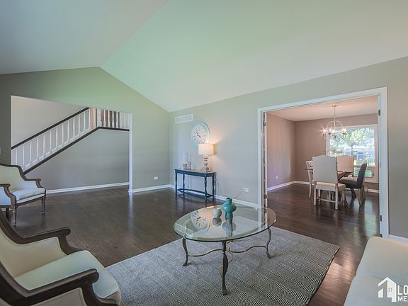 5th image of 1545 Warbler Dr