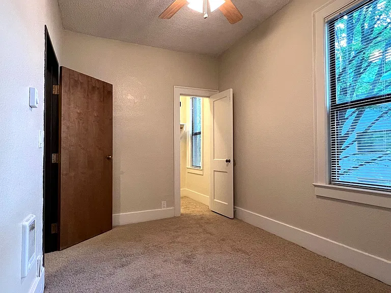 Marcella Apartments — Photo 63